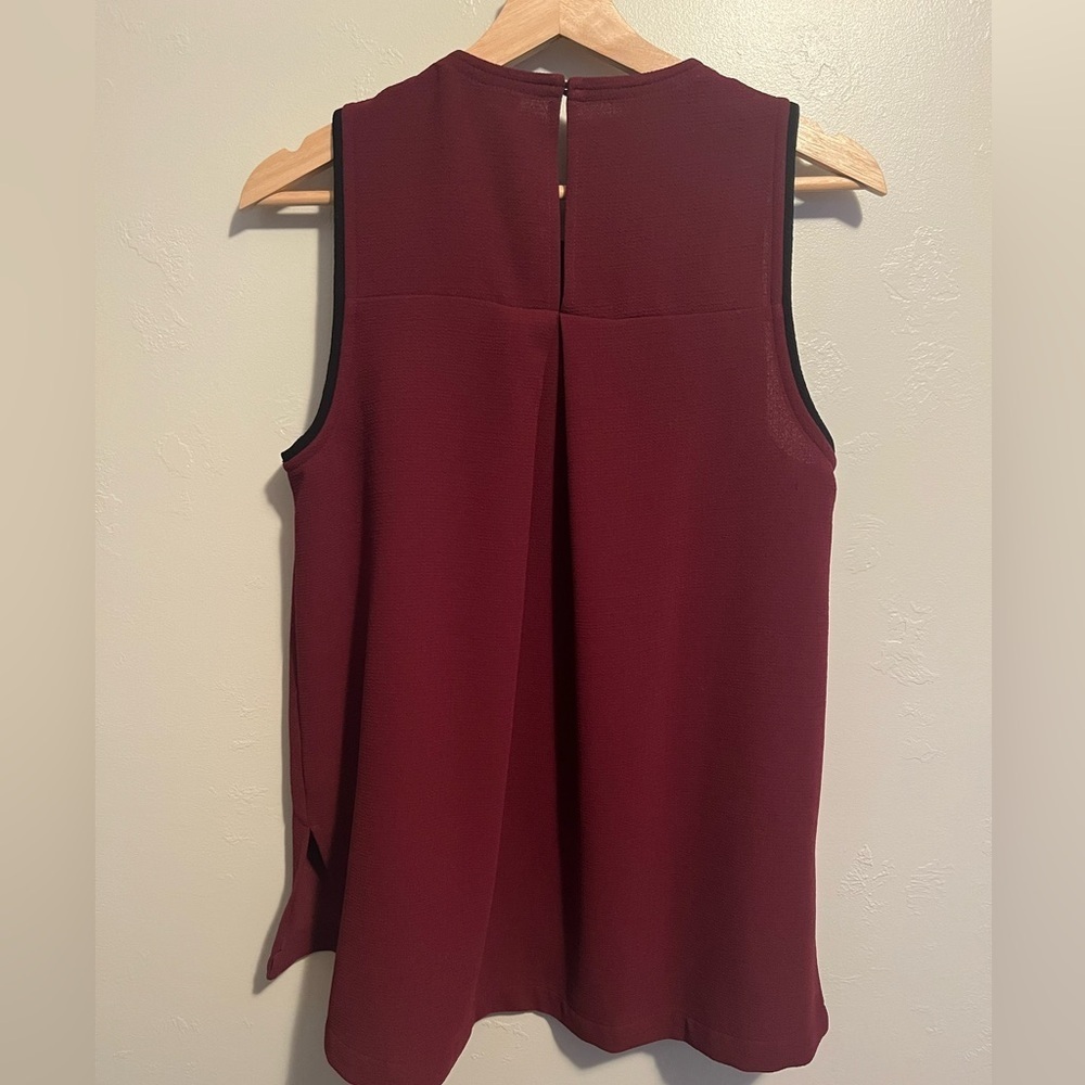 Madewell Crepe Canal Sleeveless Blouse - Picture 8 of 10